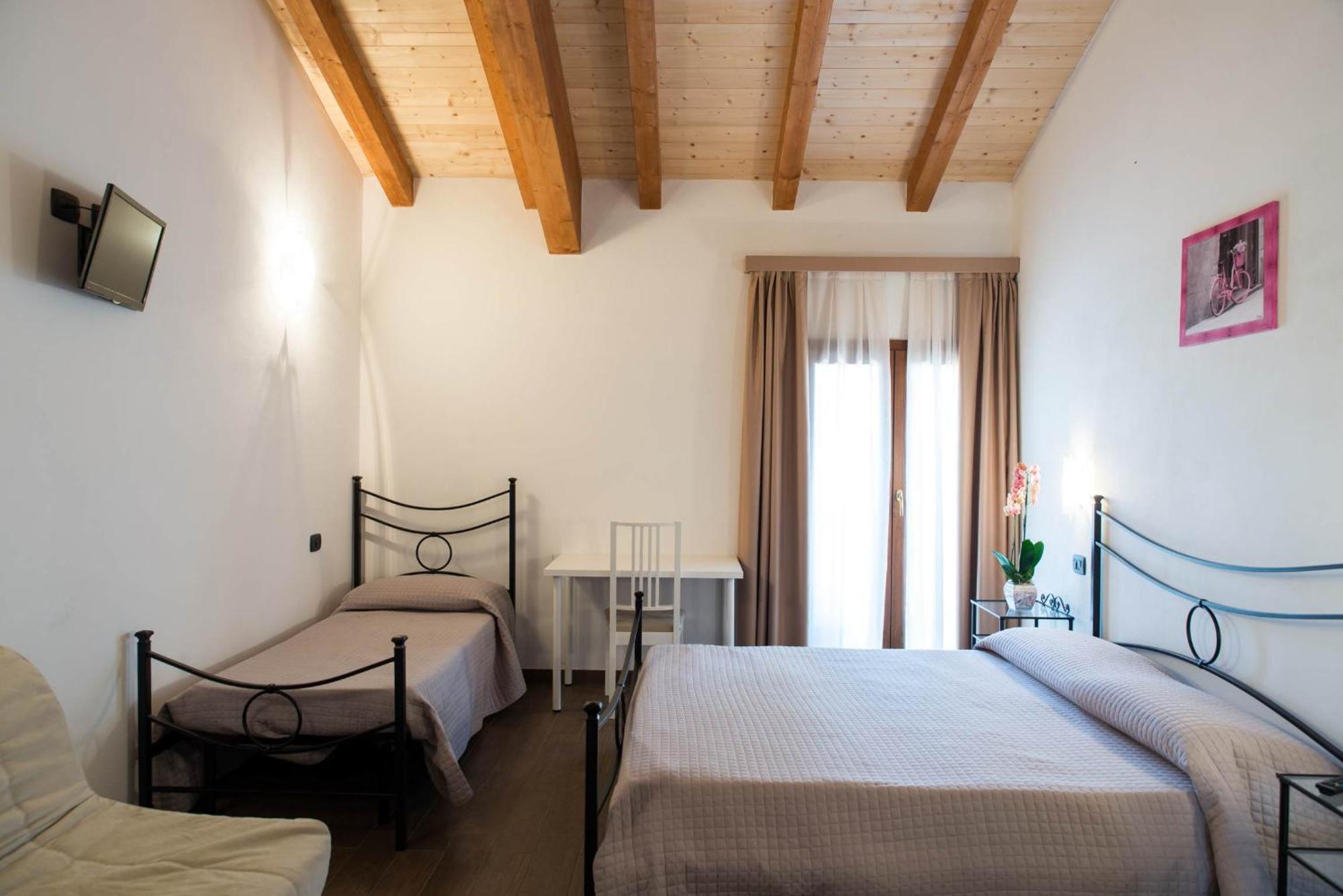 קוולקסלה Affittacamere La Palazzina חדר תמונה
