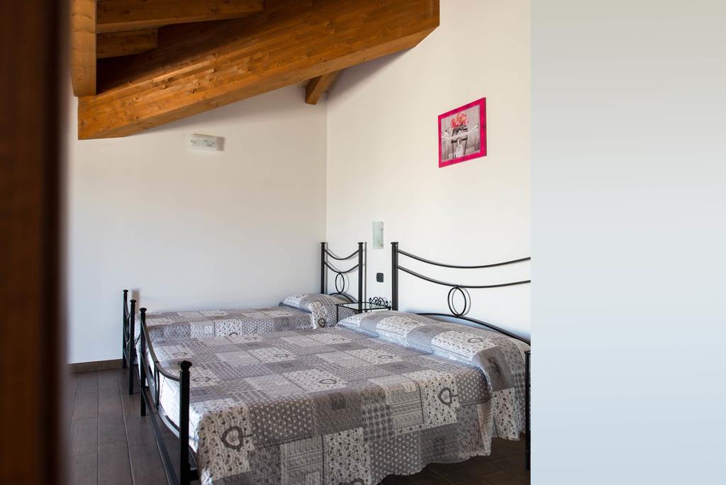 קוולקסלה Affittacamere La Palazzina מראה חיצוני תמונה
